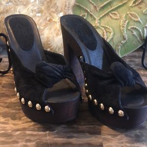 Charles David Suede Muels